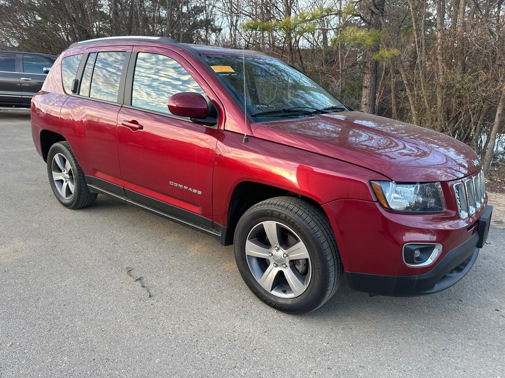 2017 Jeep Compass Image 3