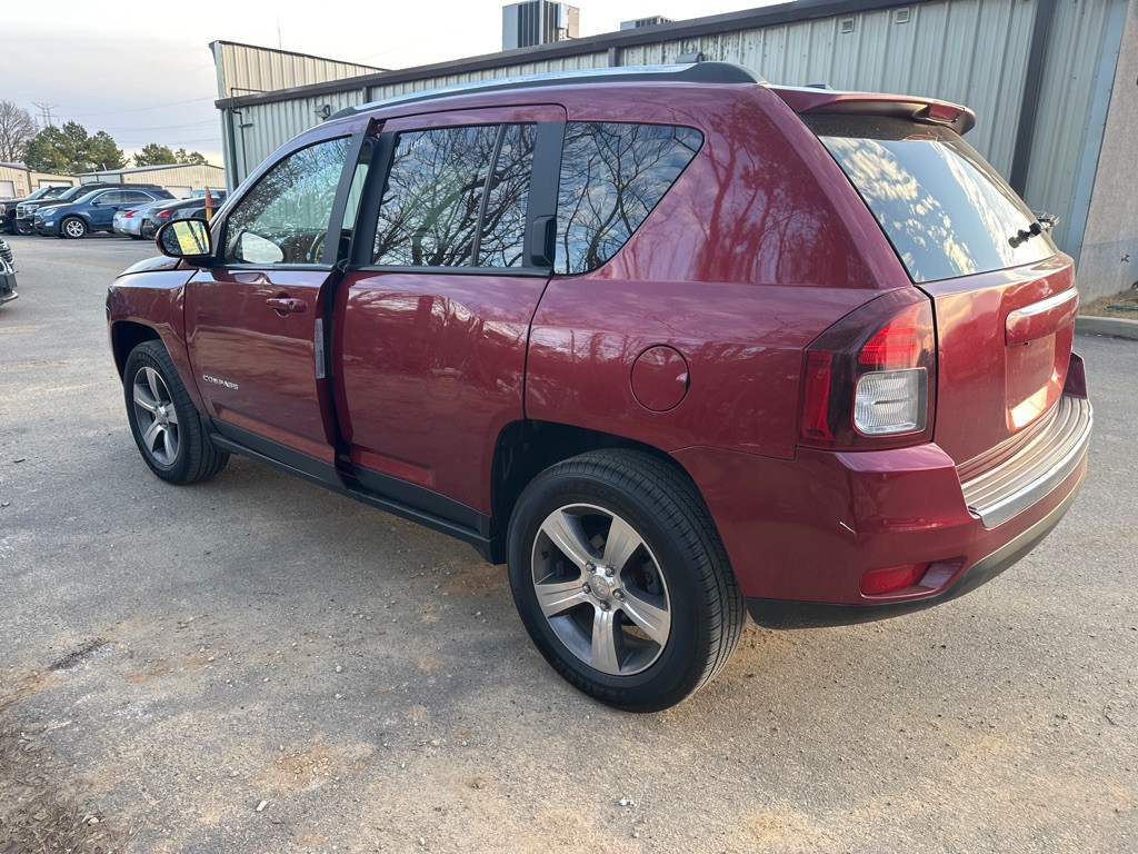 2017 Jeep Compass Image 6