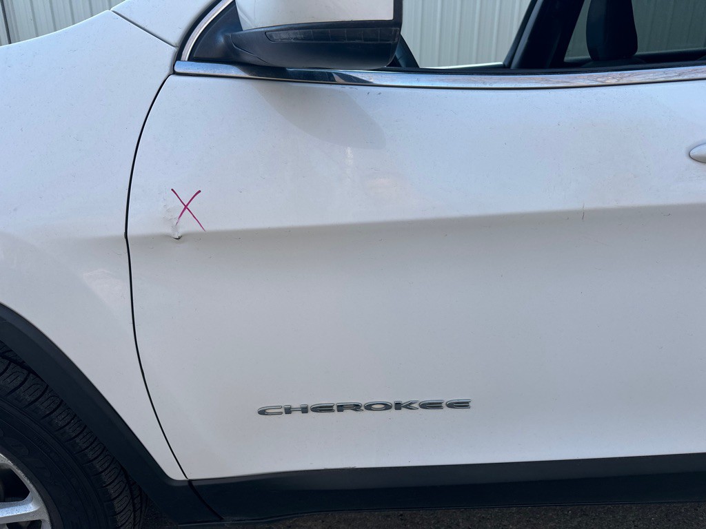 2018 Jeep Cherokee Image 7