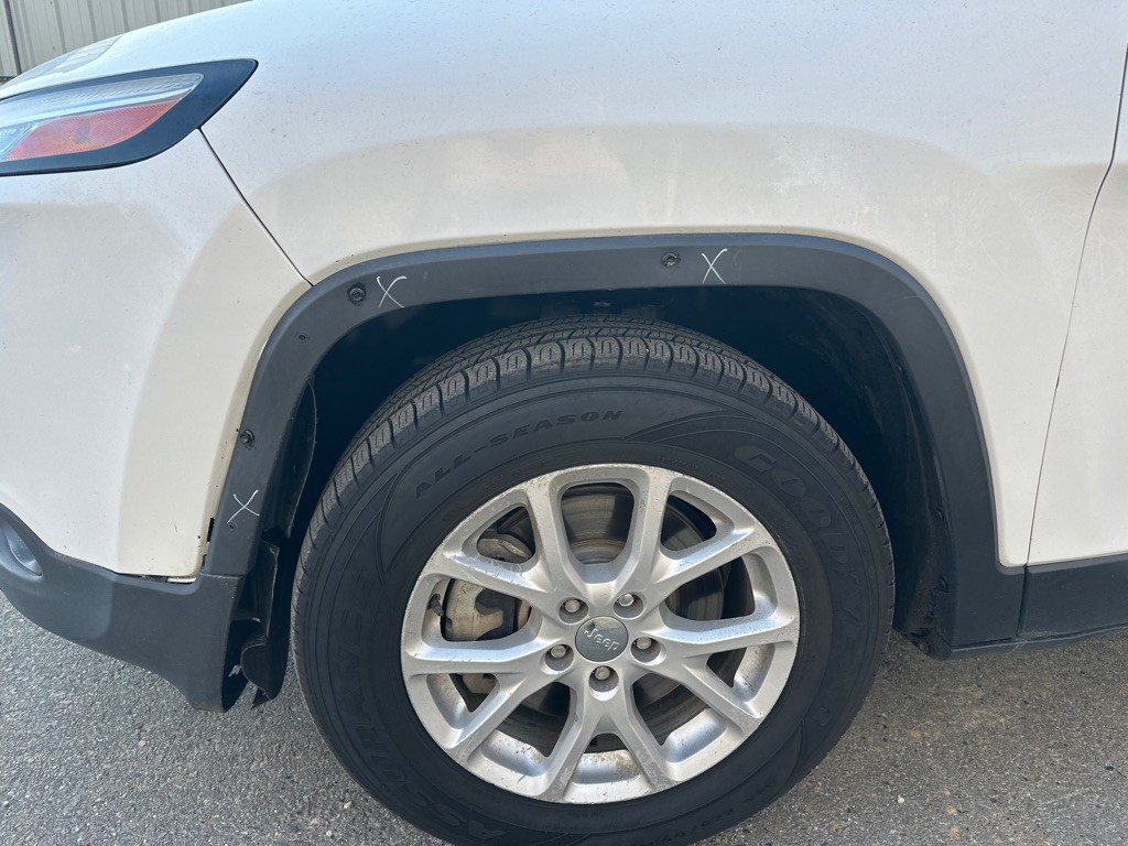 2018 Jeep Cherokee Image 8