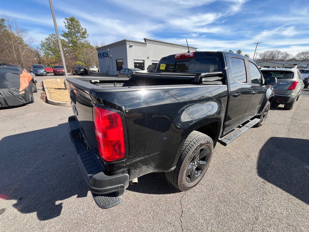 2017 Chevrolet Colorado Image 2