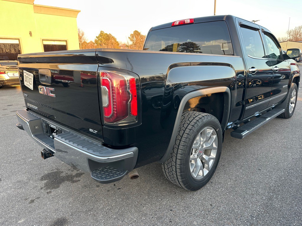 2018 GMC Sierra Image 4