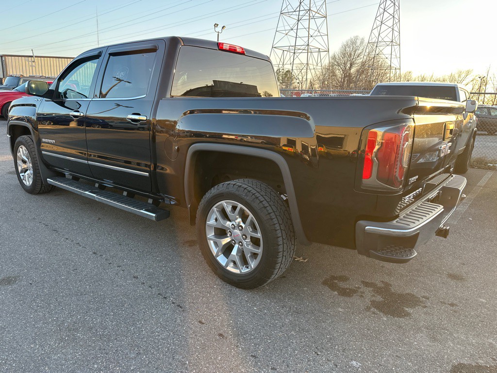 2018 GMC Sierra Image 6