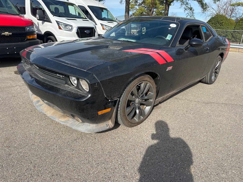 2014 Dodge Challenger Image 1