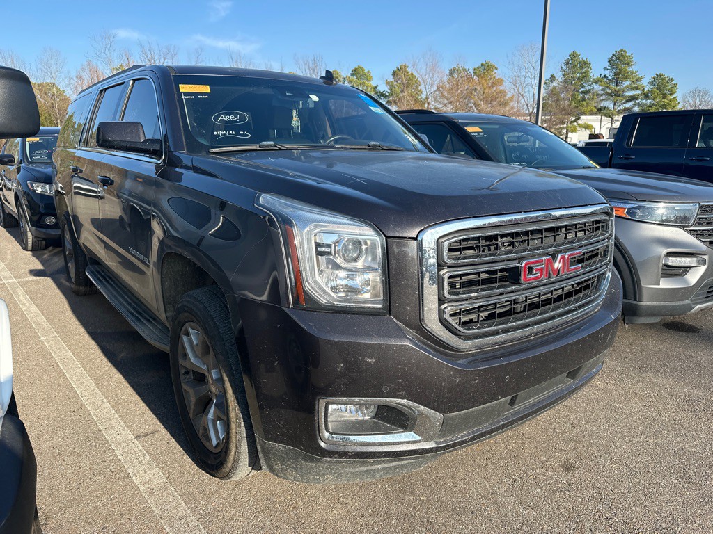 2017 GMC Yukon Image 3