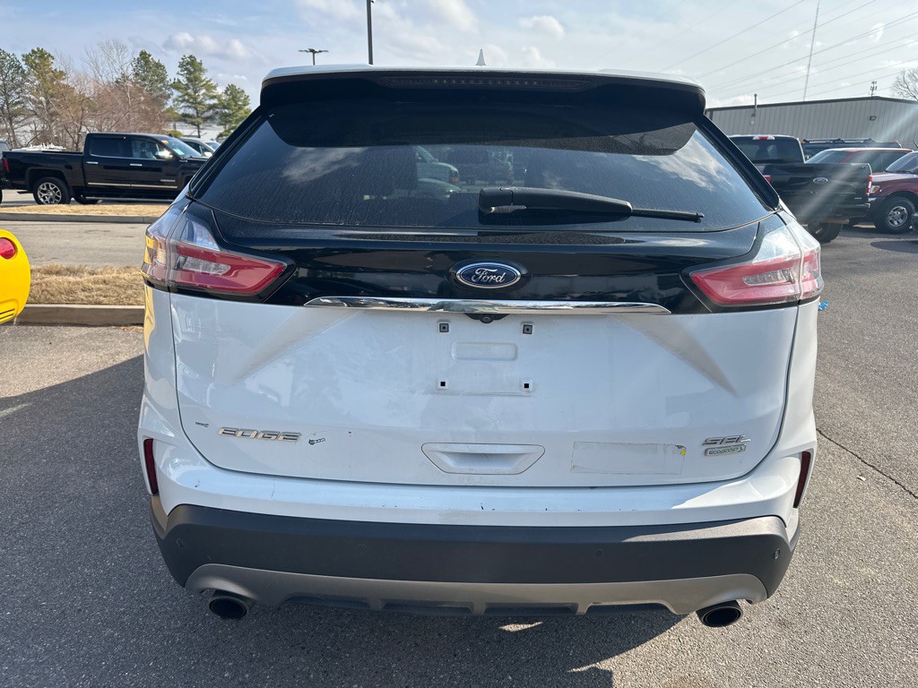 2020 Ford Edge Image 5
