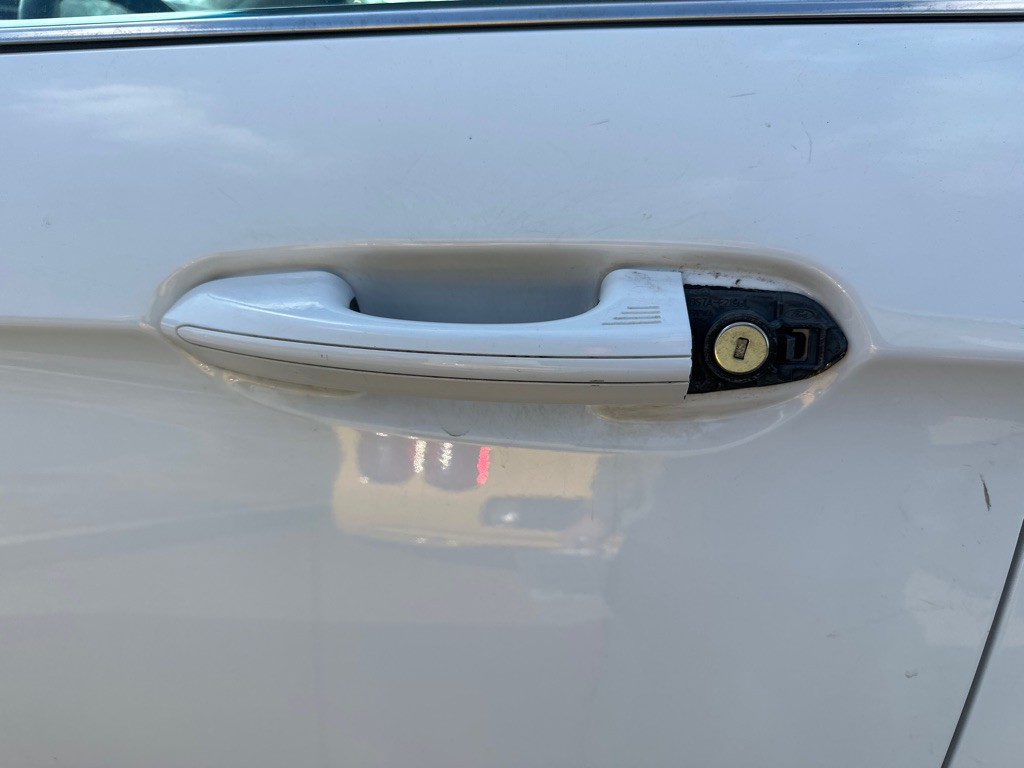 2020 Ford Edge Image 7