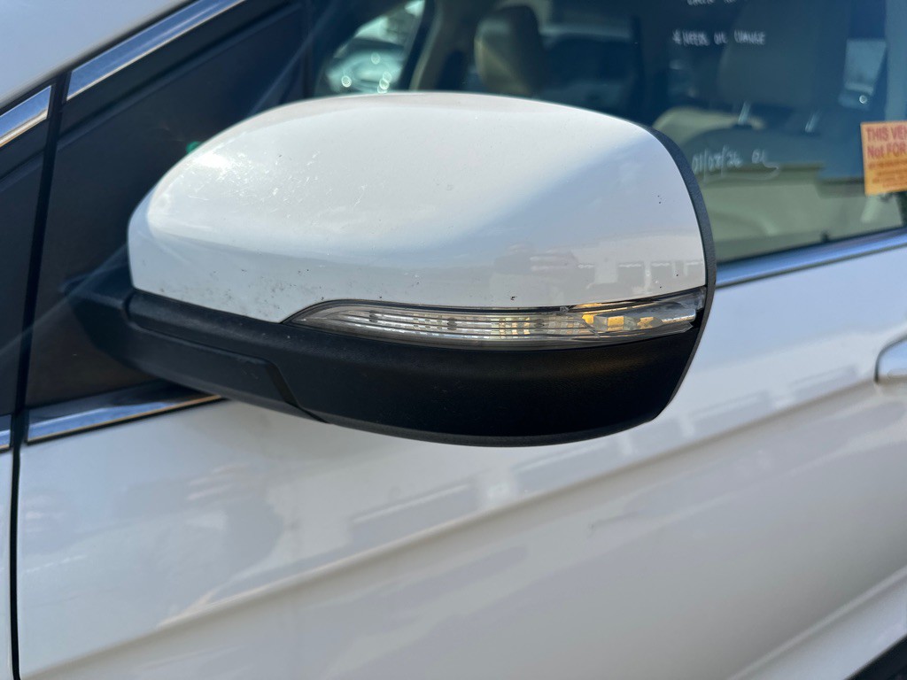 2020 Ford Edge Image 8