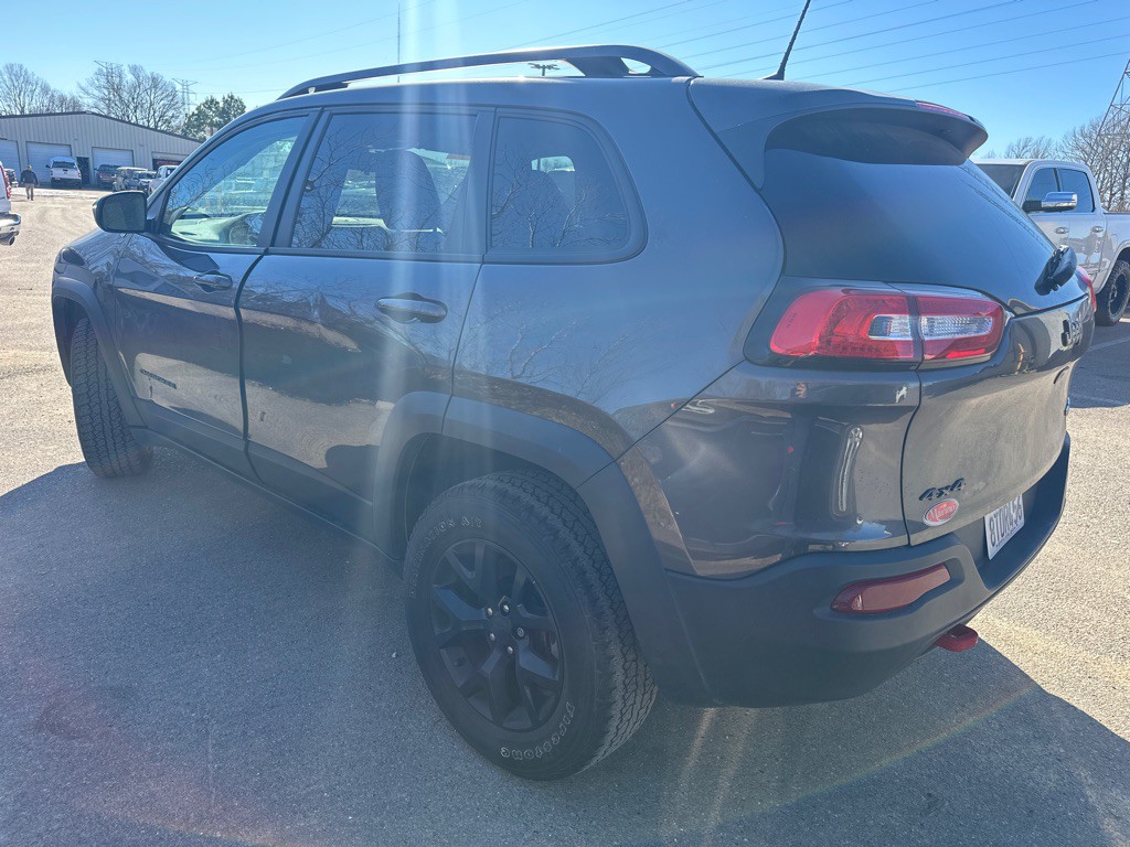 2017 Jeep Cherokee Image 6