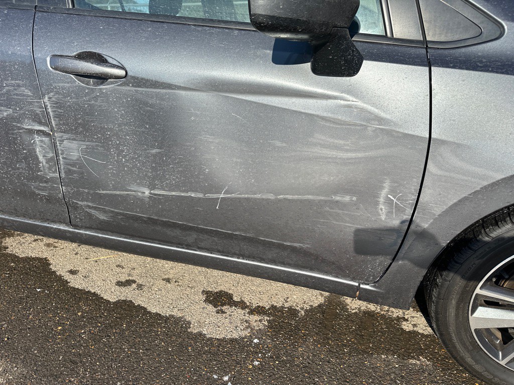 2021 Nissan Versa Image 9