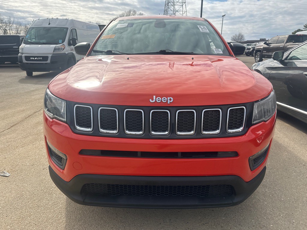 2018 Jeep Compass Image 2
