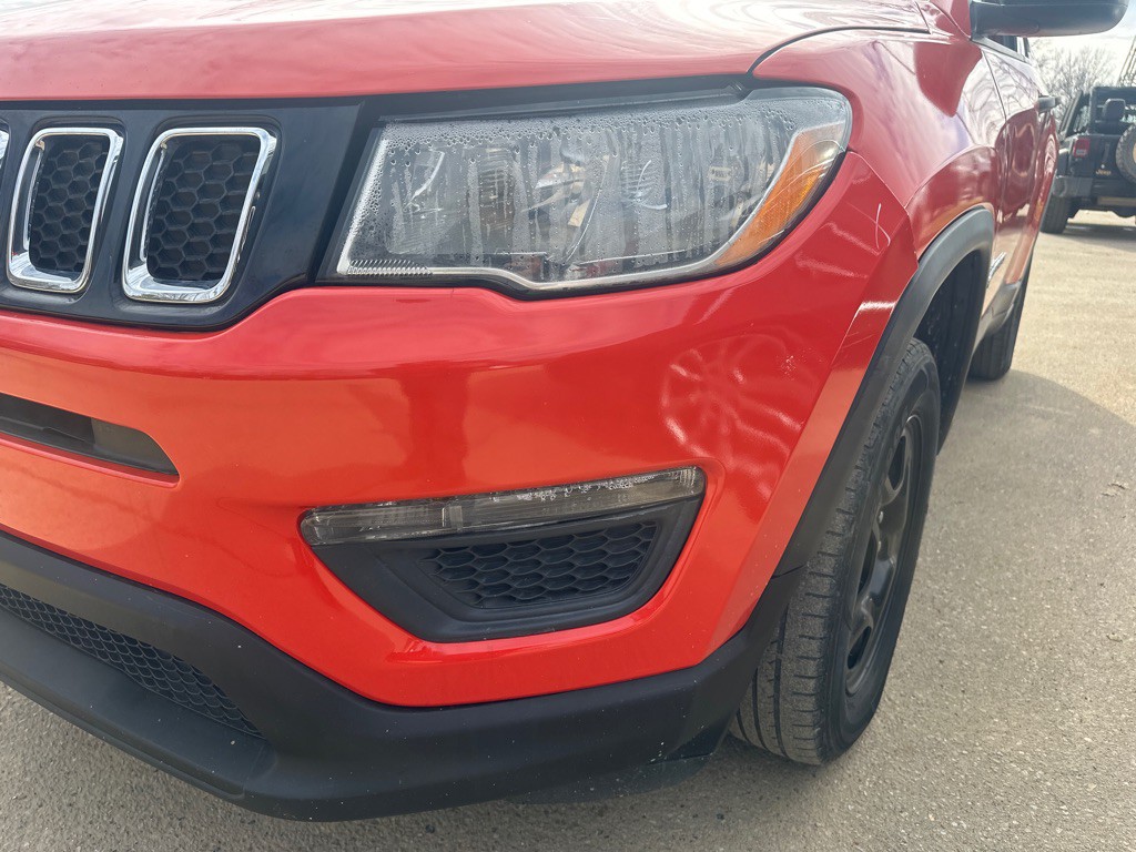 2018 Jeep Compass Image 8