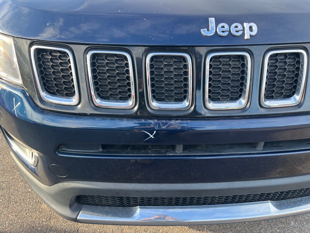 2018 Jeep Compass Image 2