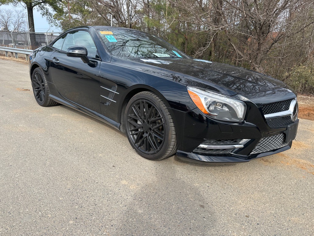 2014 Mercedes-Benz SL-Class Image 3