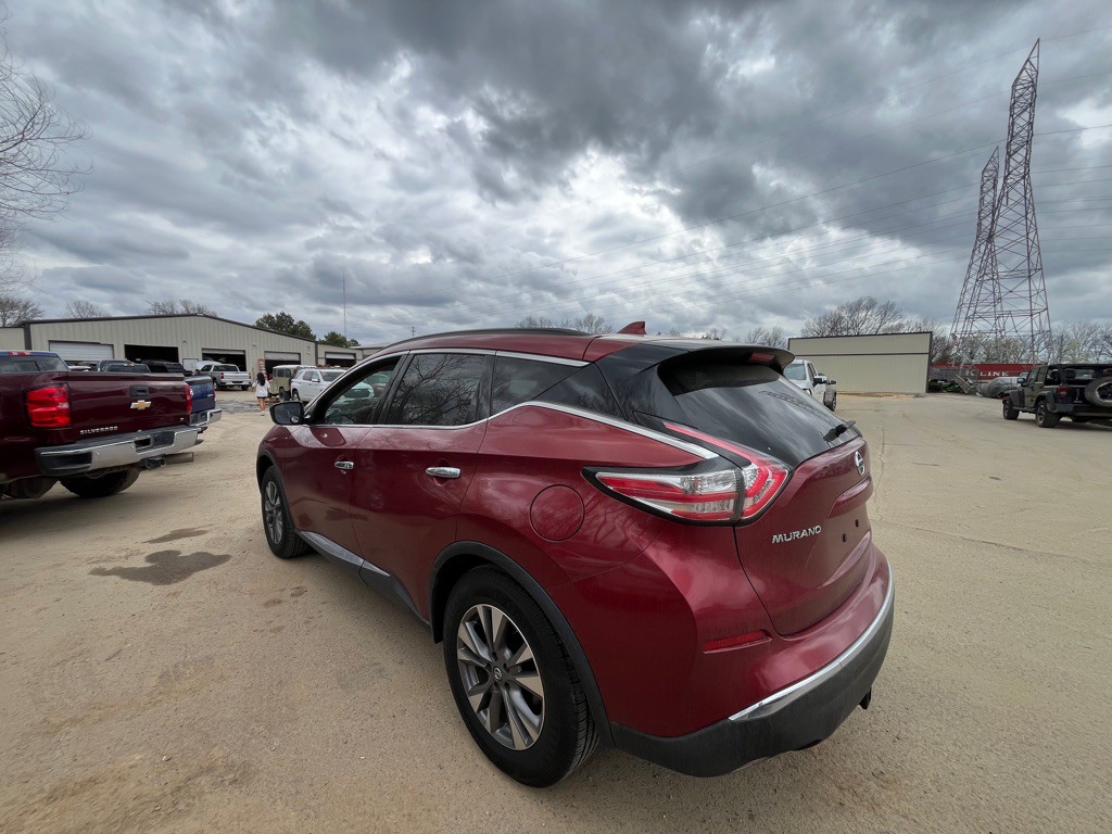 2017 Nissan Murano Image 2