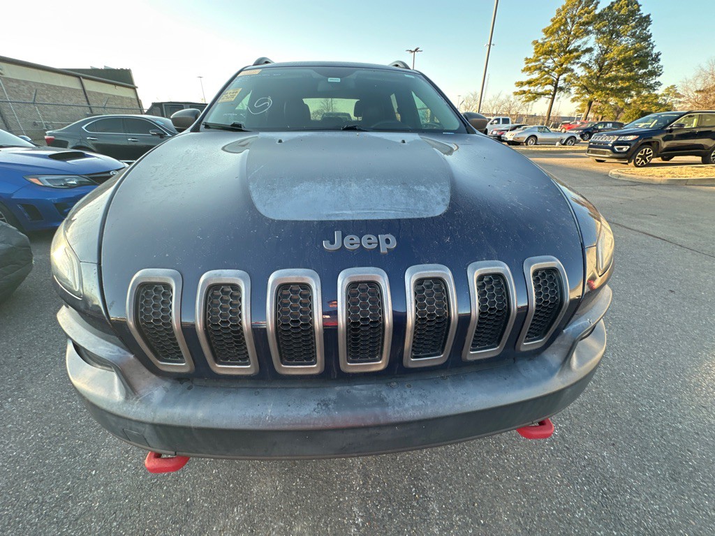 2016 Jeep Cherokee Image 2