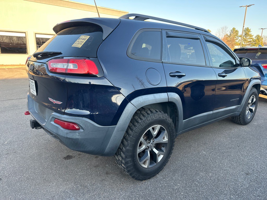 2016 Jeep Cherokee Image 4