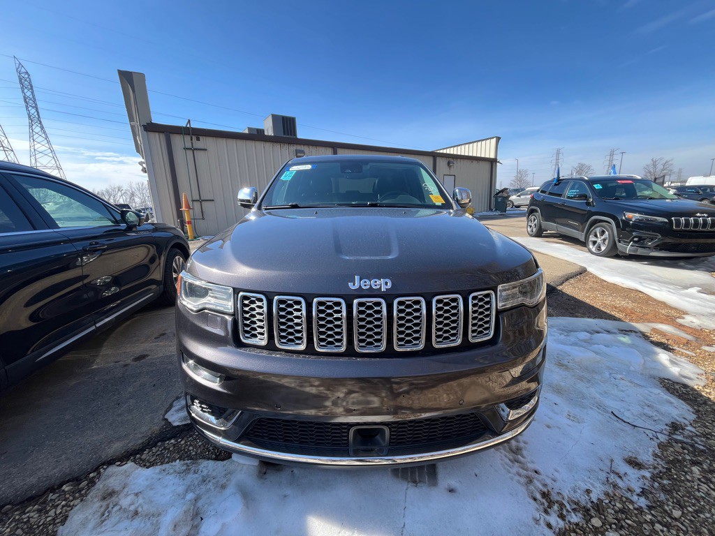 2017 Jeep Grand Cherokee Image 2