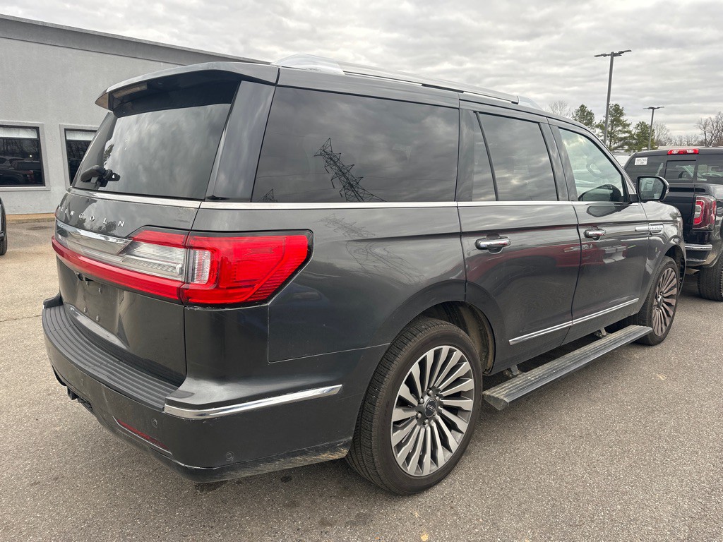 2018 Lincoln Navigator Image 4