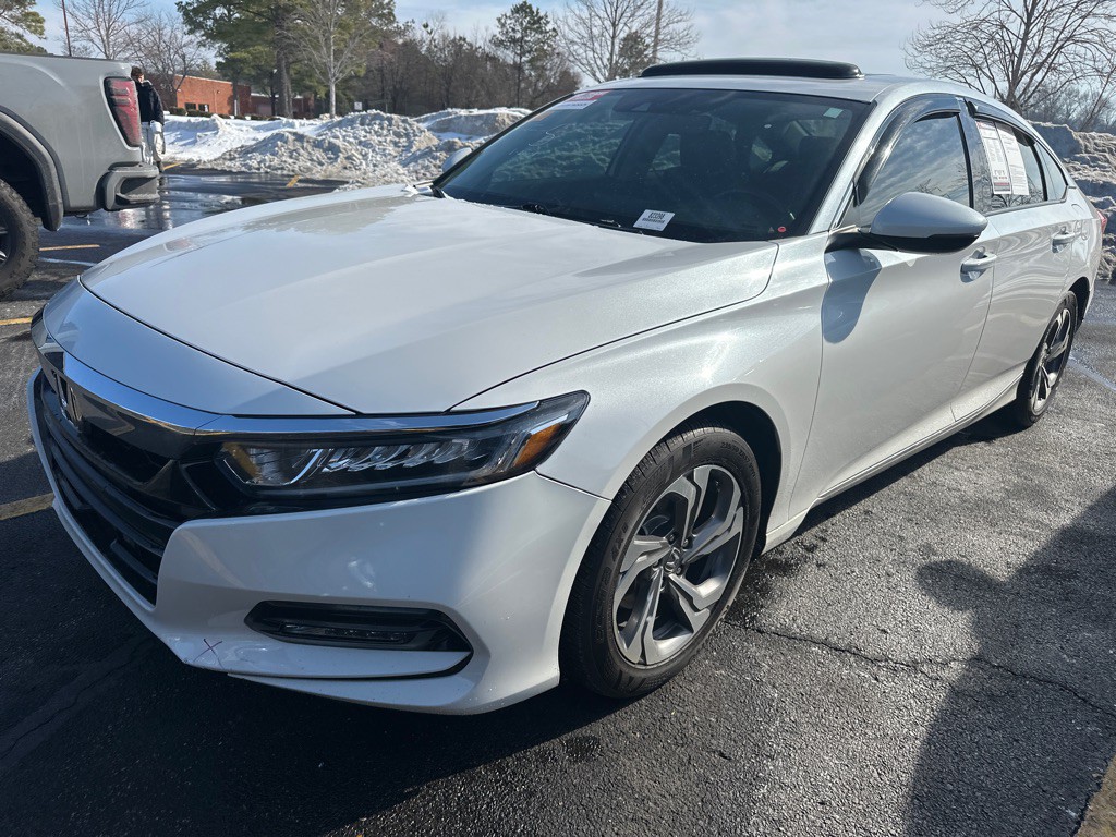 2018 Honda Accord Image 1