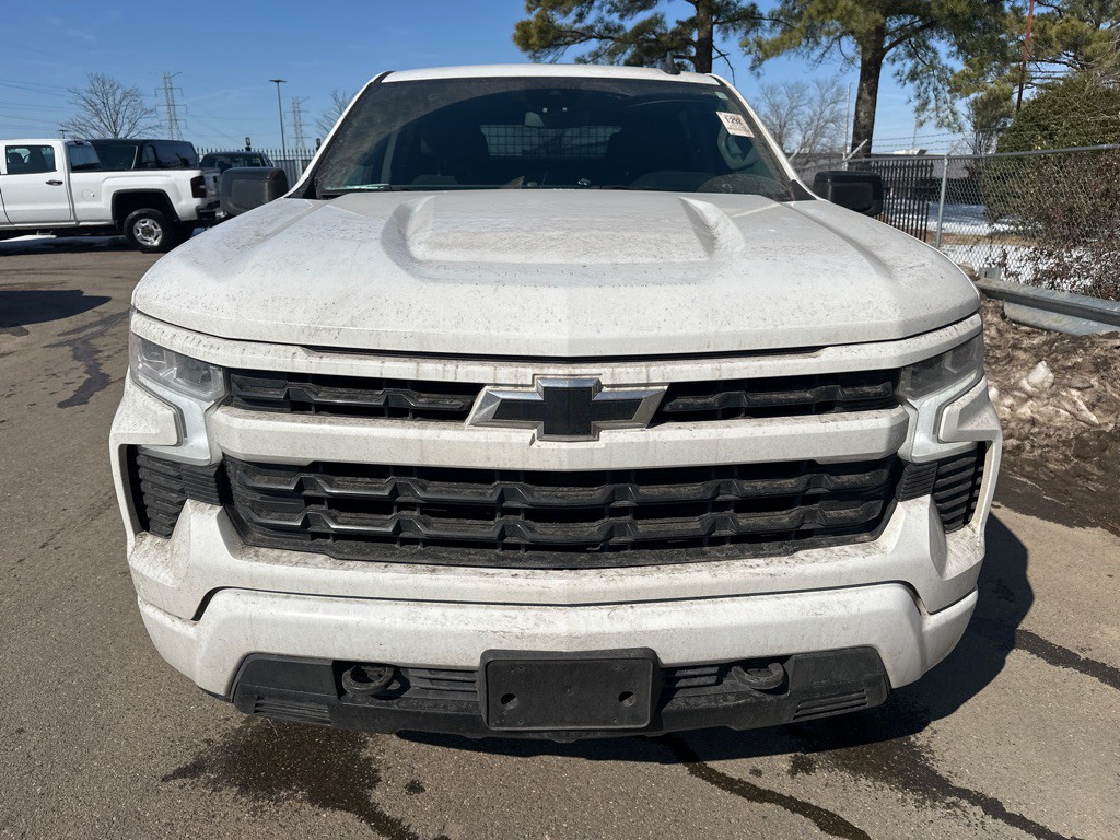 2022 Chevrolet Silverado 1500 Image 2