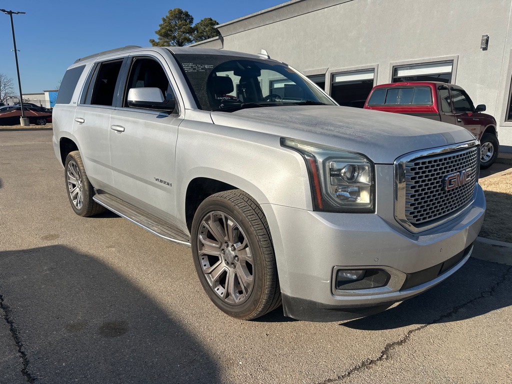 2017 GMC Yukon Image 3