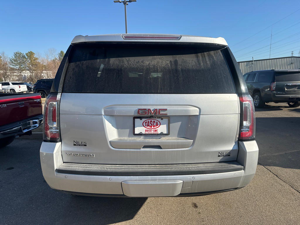 2017 GMC Yukon Image 5