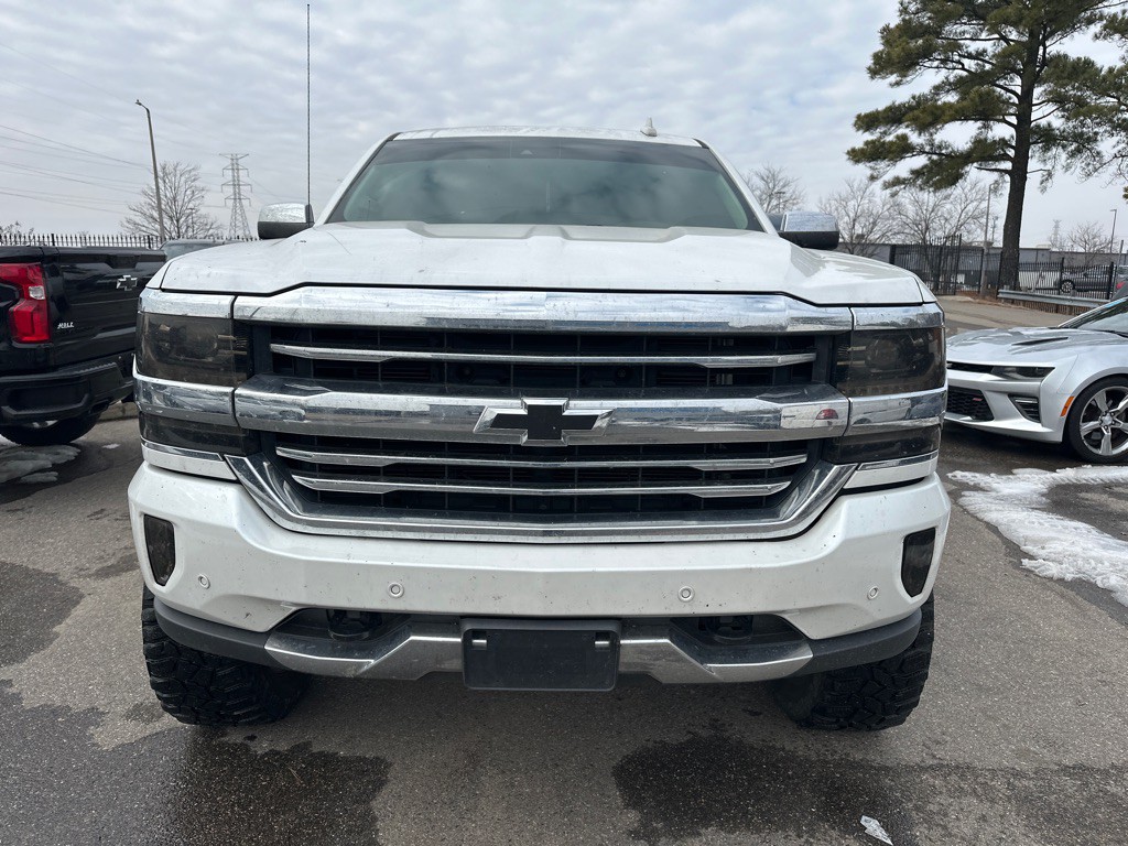 2017 Chevrolet Silverado 1500 Image 2