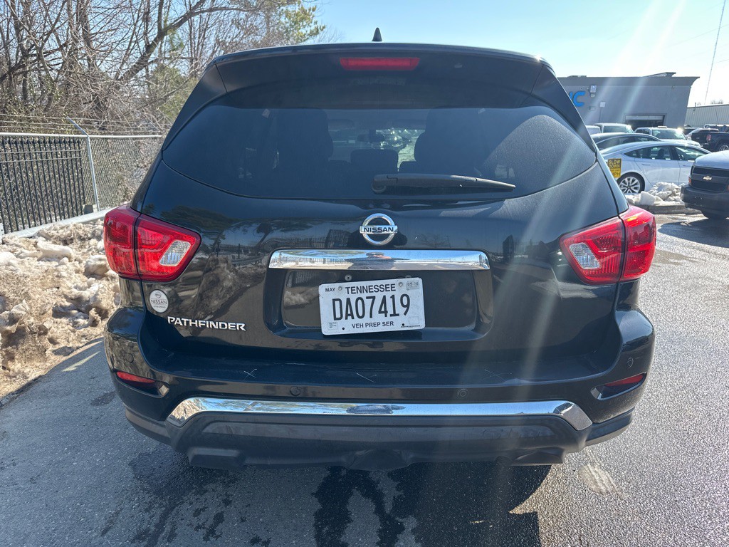 2019 Nissan Pathfinder Image 5