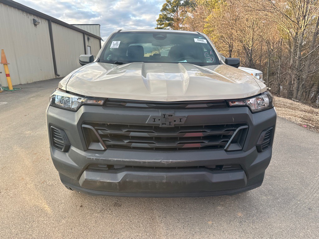 2023 Chevrolet Colorado Image 2