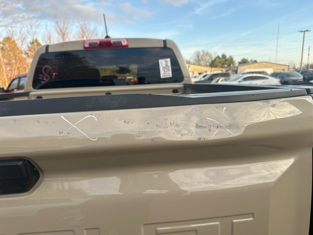 2023 Chevrolet Colorado Image 10