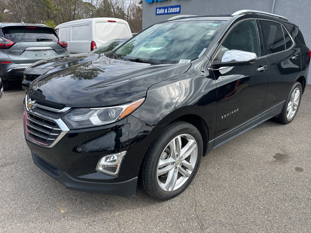 2020 Chevrolet Equinox Image 1