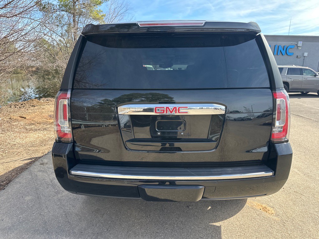 2016 GMC Yukon Image 5