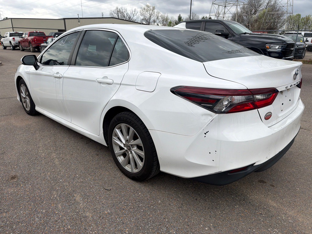 2022 Toyota Camry Image 6