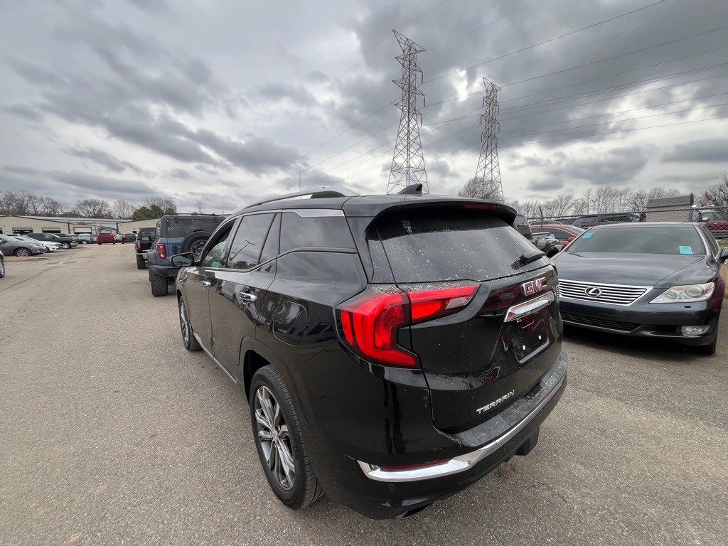 2020 GMC Terrain Image 4