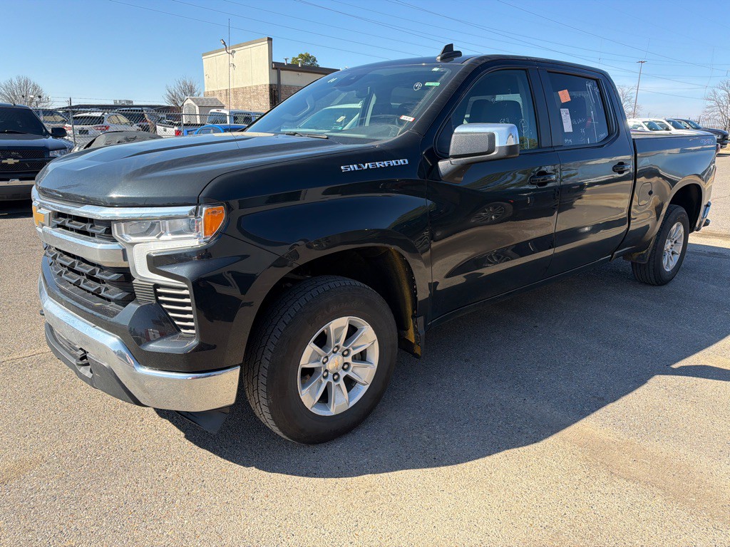 2023 Chevrolet Silverado 1500 Image 1
