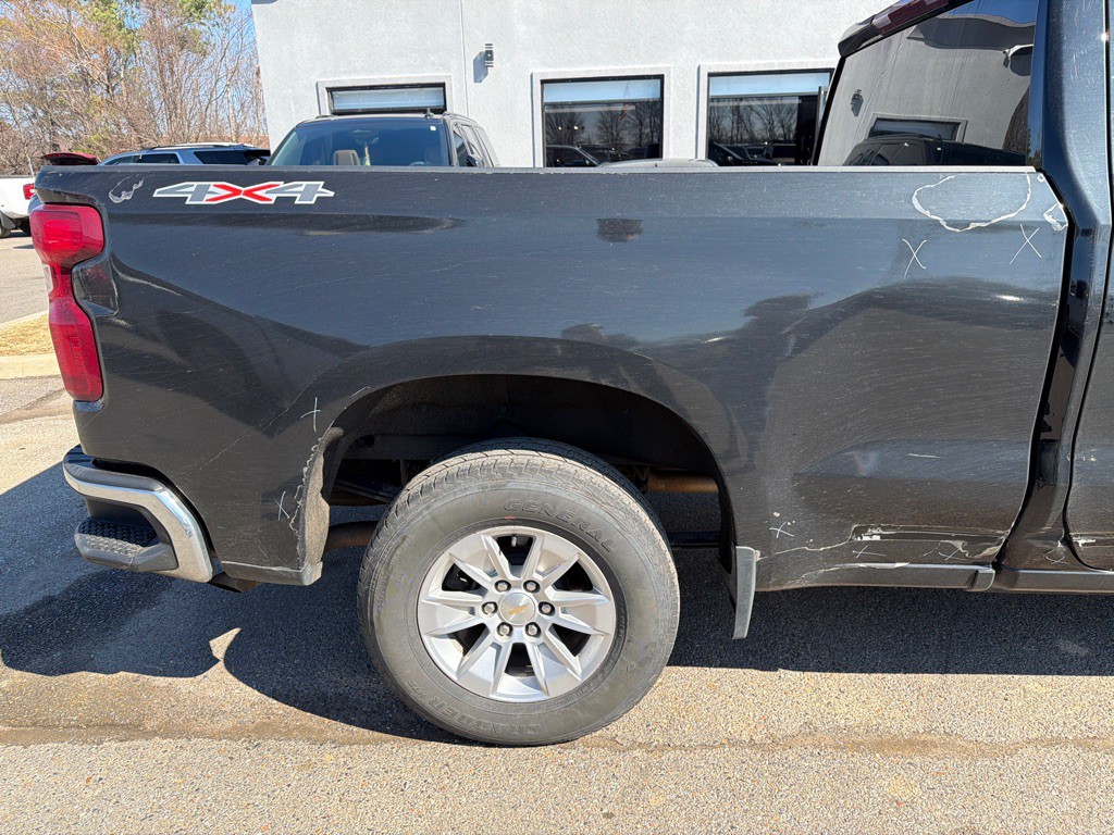 2023 Chevrolet Silverado 1500 Image 8