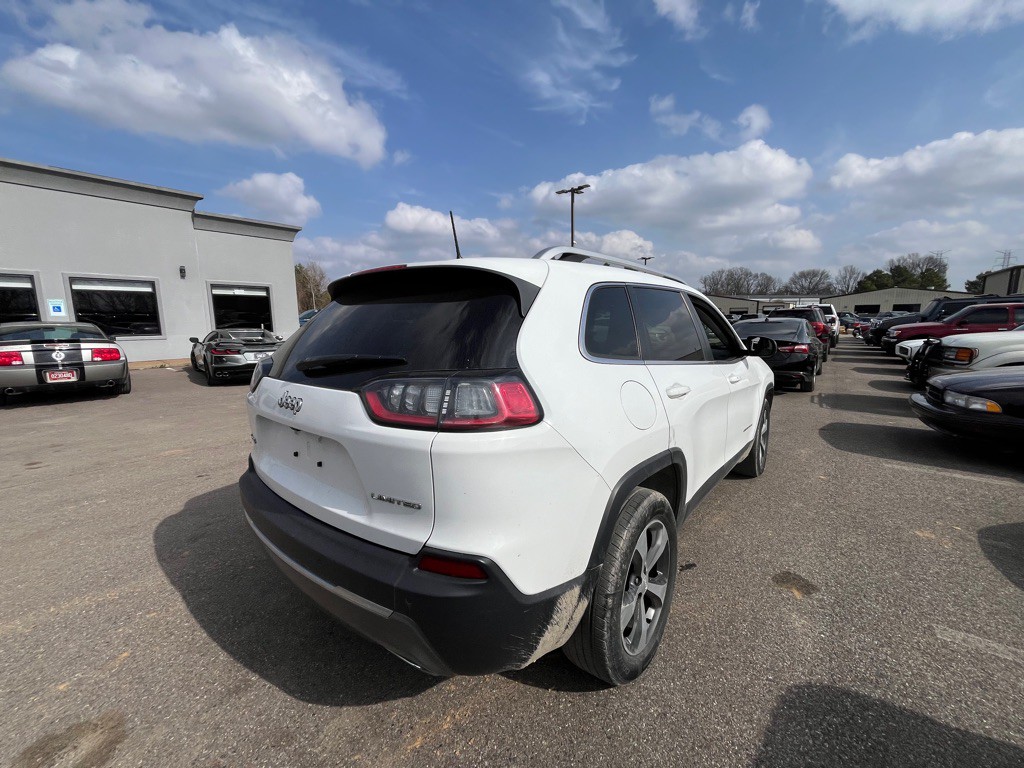 2019 Jeep Cherokee Image 4