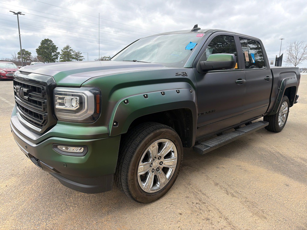 2018 GMC Sierra Image 1