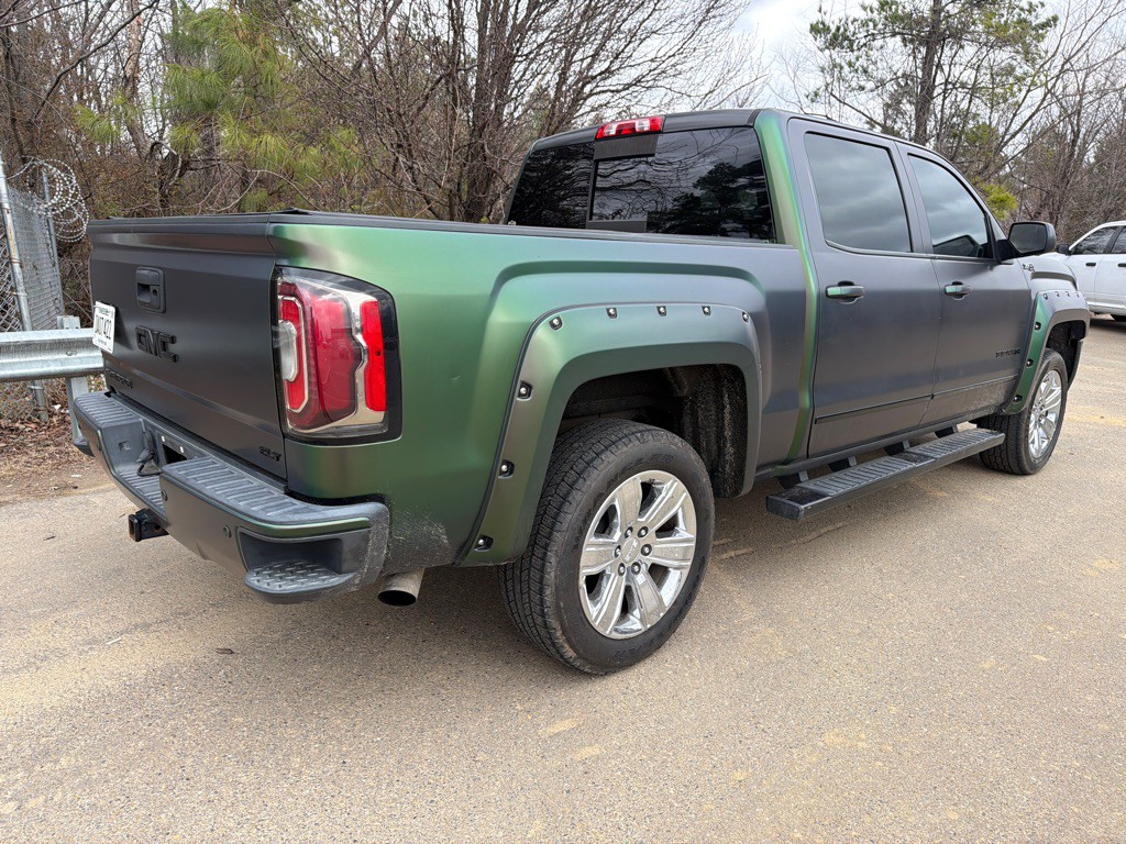 2018 GMC Sierra Image 4