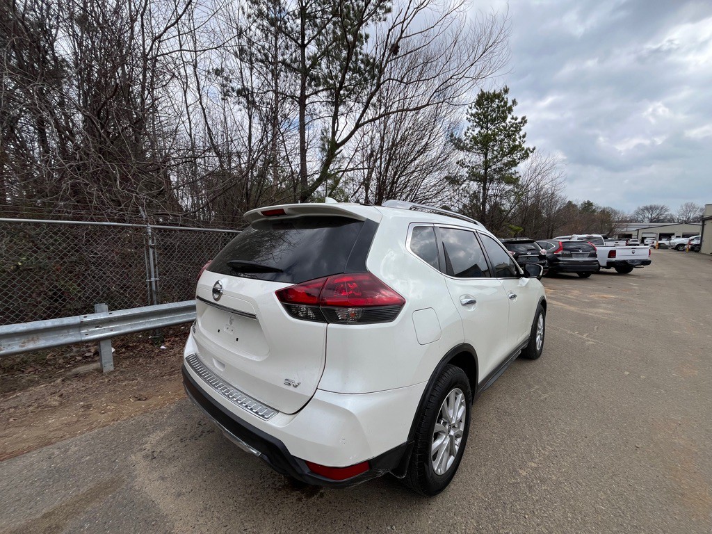 2018 Nissan Rogue Image 5