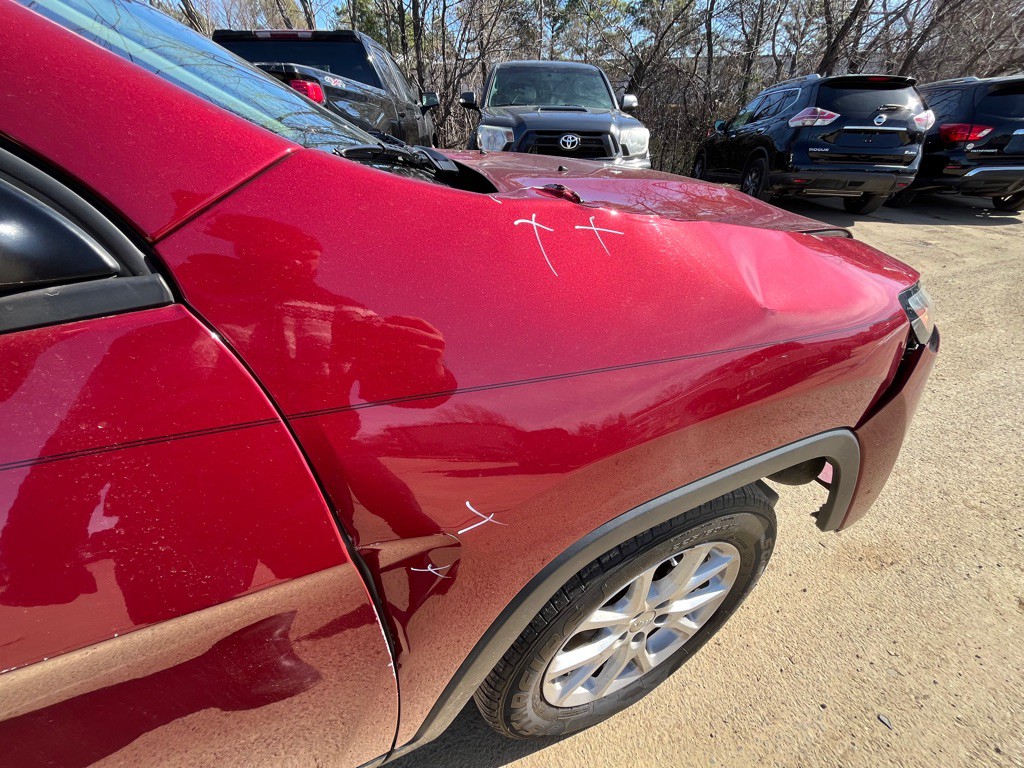 2017 Jeep Cherokee Image 5