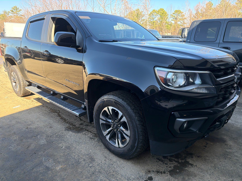 2021 Chevrolet Colorado Image 3
