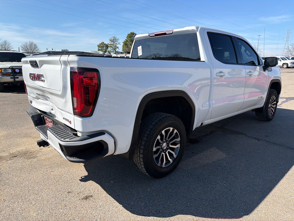 2023 GMC Sierra Image 4
