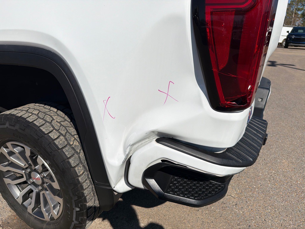 2023 GMC Sierra Image 7