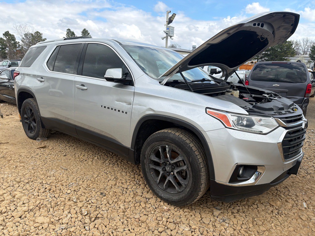 2018 Chevrolet Traverse Image 3