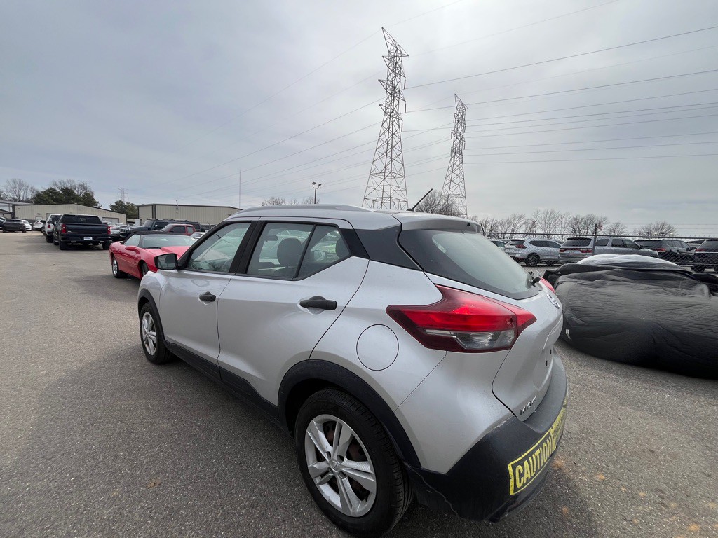 2019 Nissan Kicks Image 3