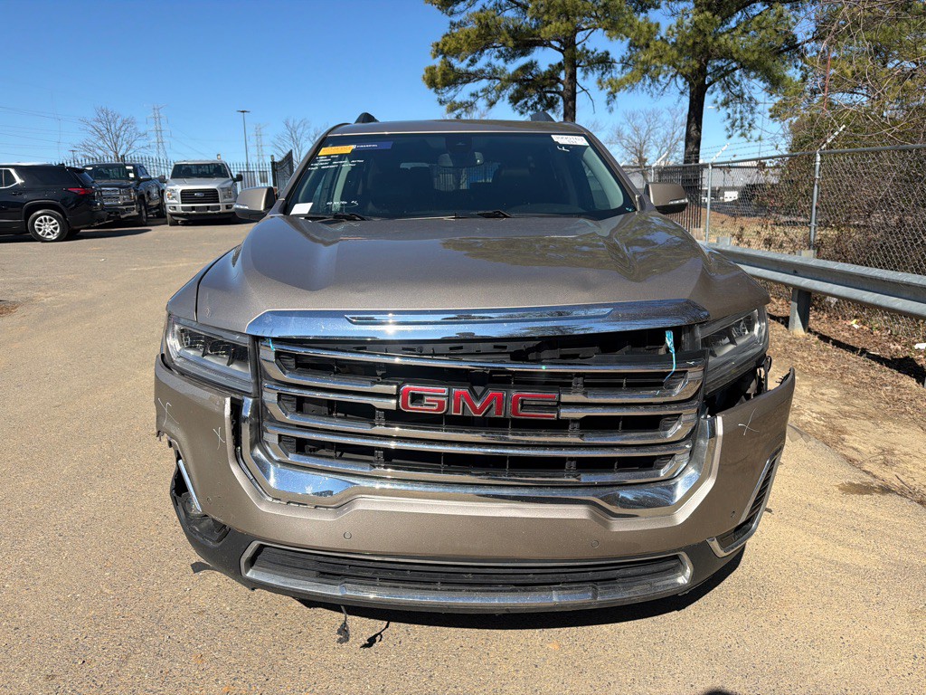 2022 GMC Acadia Image 2