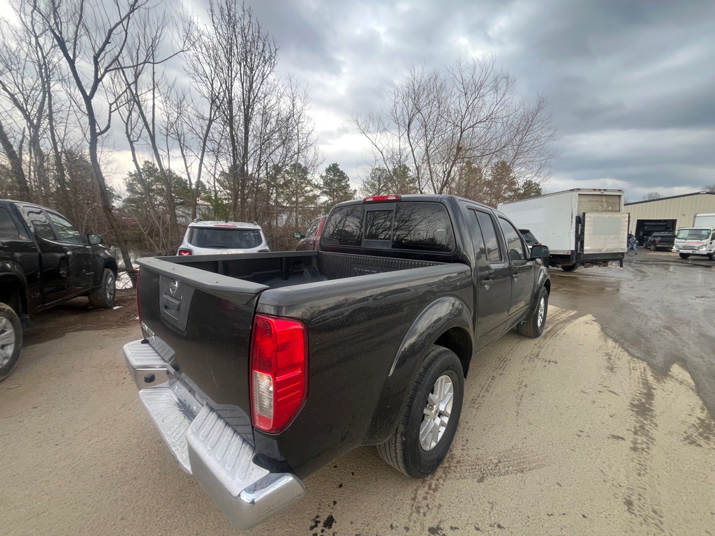 2019 Nissan Frontier Image 2