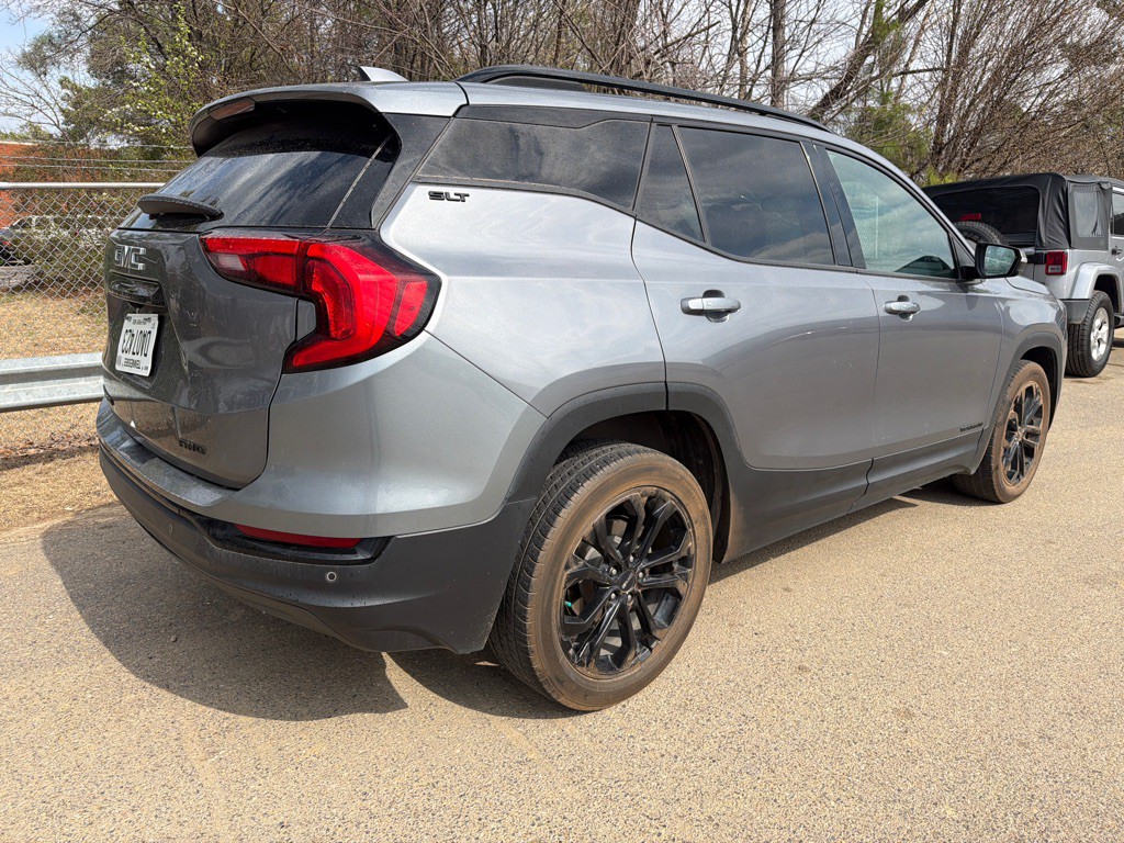 2020 GMC Terrain Image 4